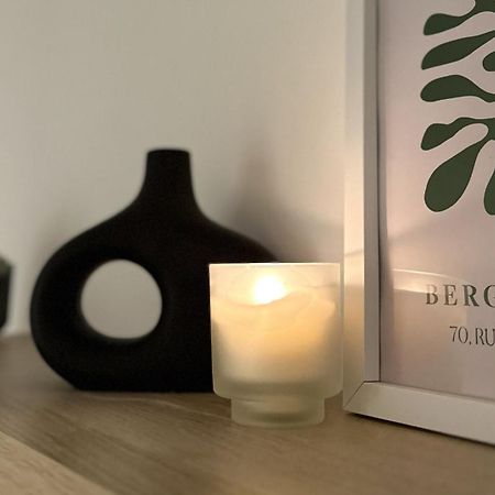 Cosy 1Bd Getaway Perfect For Couples Stamford Apartment Екстериор снимка