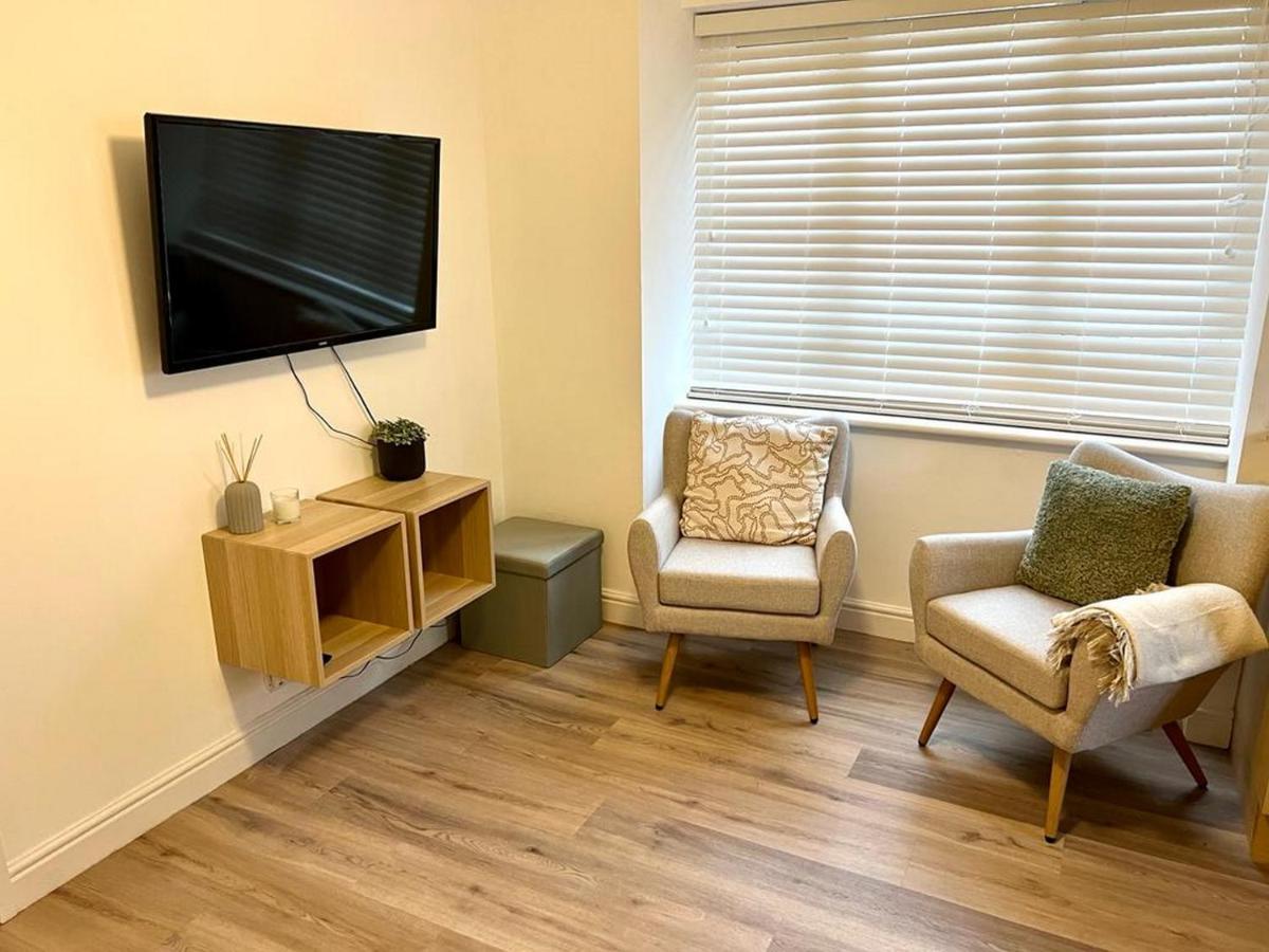Cosy 1Bd Getaway Perfect For Couples Stamford Apartment Екстериор снимка