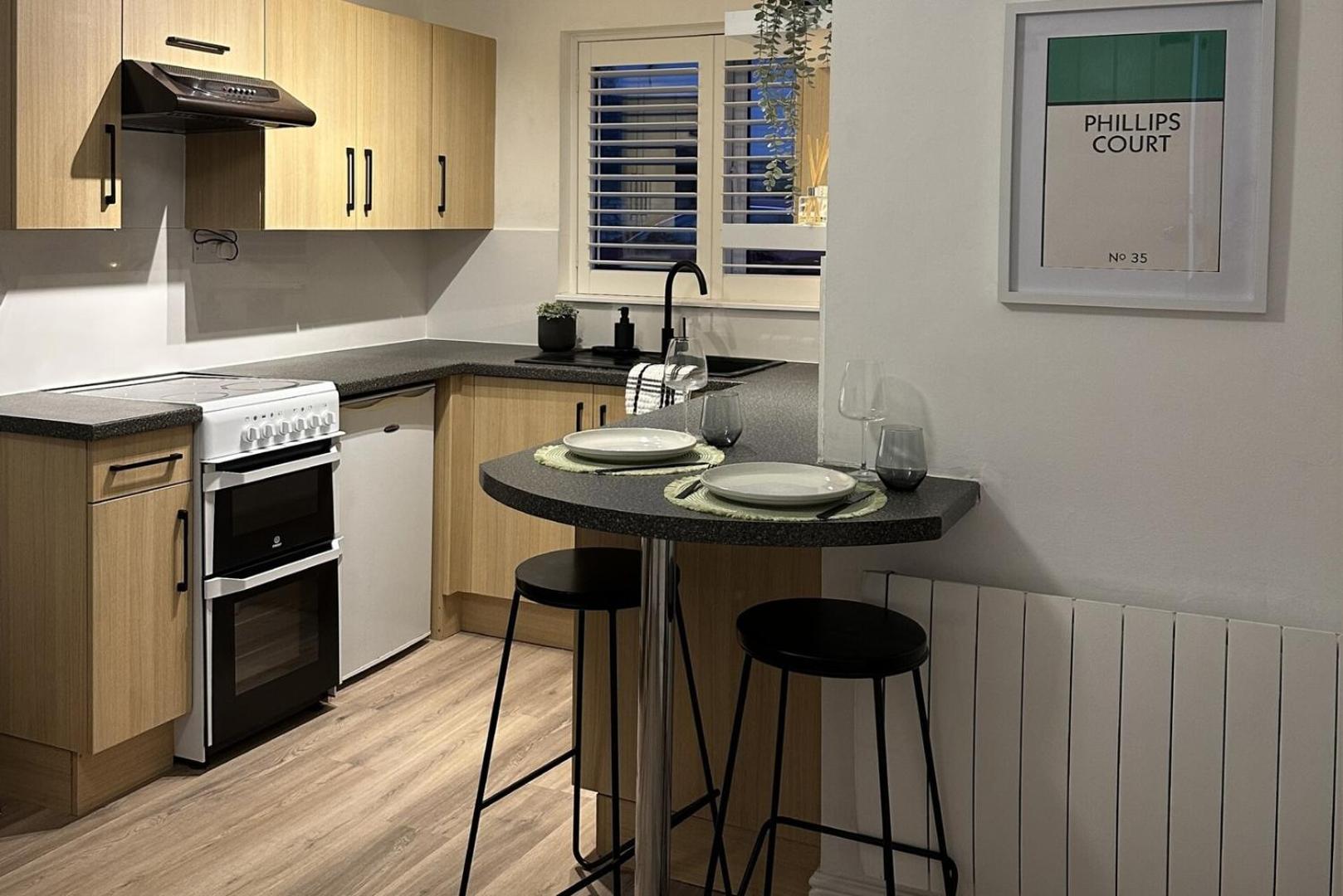 Cosy 1Bd Getaway Perfect For Couples Stamford Apartment Екстериор снимка