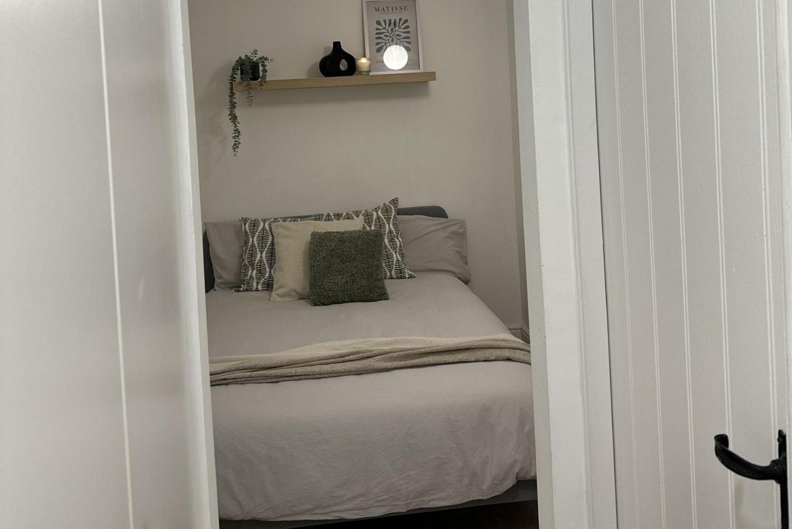 Cosy 1Bd Getaway Perfect For Couples Stamford Apartment Екстериор снимка